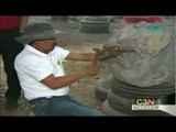 En Chimalhuacan artista convierten una piedra en arte