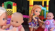 Y Ana bebé cuidar a los niños baño muñecas congelado divertido patio de recreo Limo tiempo niño