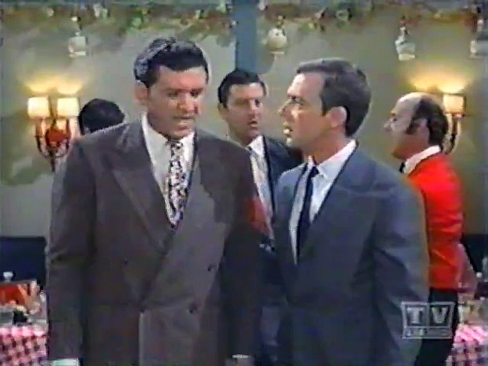 Mayberry RFD - S02E04 - Goober and the Telephone Girl (1) - video ...