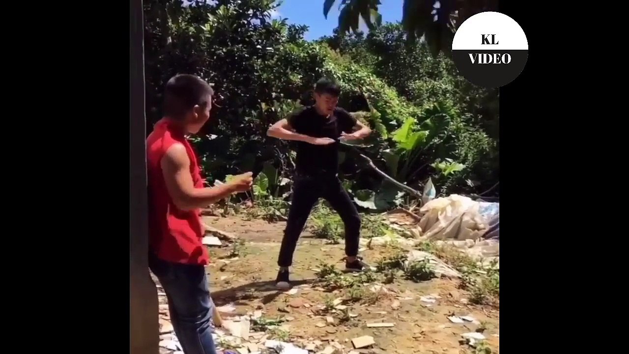 Video Lucu Banget Bikin Ngakak 2017 Coba Tahan Ketawa kalo Bisa