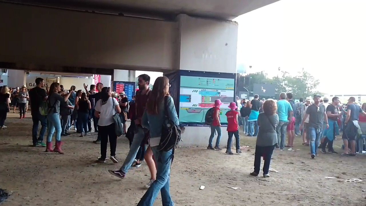 Ronquières Festival: le rock festif de Matmatah