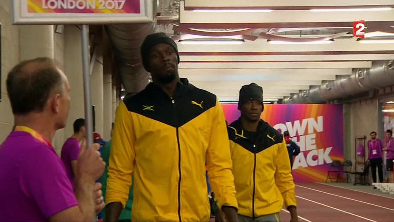 Mondiaux d'athlétisme: Patrick Montel interrompu en direct sur France 2 par un homme qui débarque sur le stade