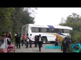 Choca en Oaxaca autobús con estudiantes de la UNAM; reportan tres heridos graves