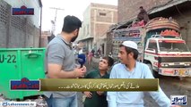 Hum Besharm hai hum inhe hi vote de ge - PMLN voters living in gutter conditions admit the truth