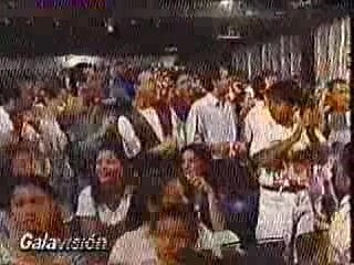 Mónica Naranjo - El amor coloca Acapulco