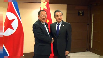 China quer novas negociações e pede "inteligência" à Coreia do Norte