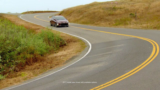 2017 Toyota Corolla Vs. 2017 Honda Civic Sedan Near the Stratford, ON Area | Corolla Dealers