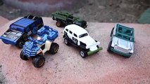 Et des voitures Collectionneur désert dinosaure jurassique boîte dallumettes Nouveau jouets Véhicules monde Jungle 5 Pack
