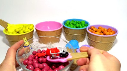 Learn Colors Nursery Rhymes Finger Family M&Ms Chocolate Surprise Toys