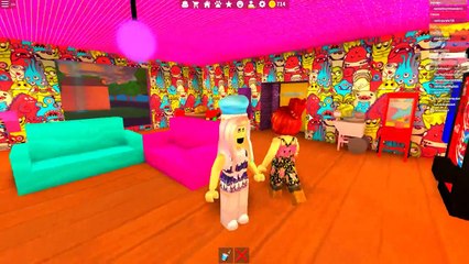 Roblox - PIZZARIA MALUCA (Work at a Pizza Place)