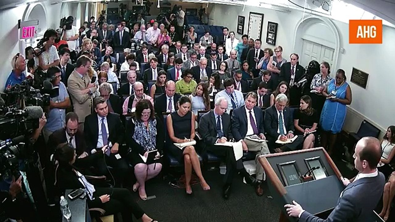 It's Clear You're Not Asking For Common Sense Stephen Miller Destroys NYT Reporter On Immigration
