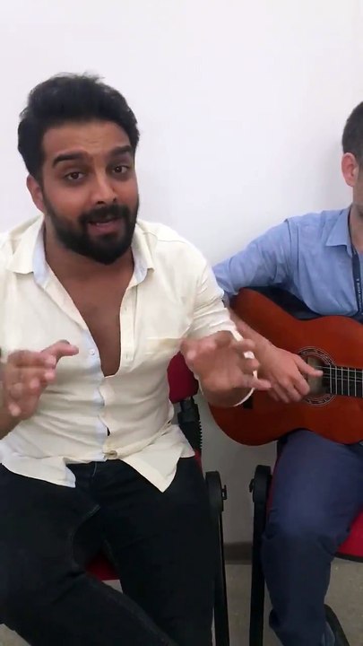 Leyla Ve Mecnun Ask Hikayesi Dinleyin