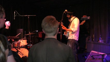 Aki Ramally - Castles Made of Sand (live August 2017)