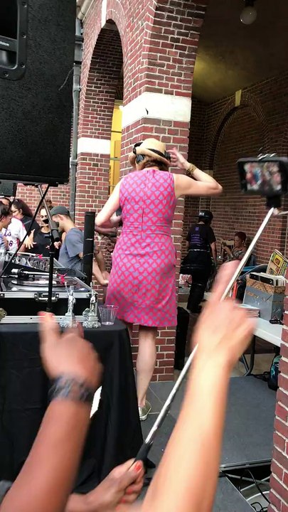 Hip Hop Never Dies Yo