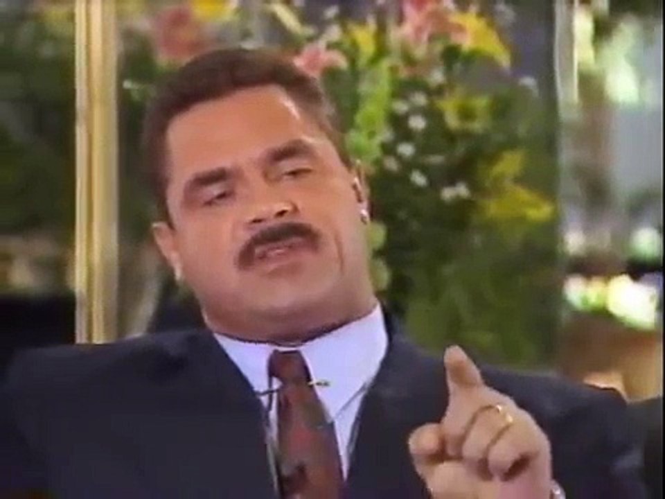 Tony Schiavone interviews Rick Rude at his home (10 09 1993)