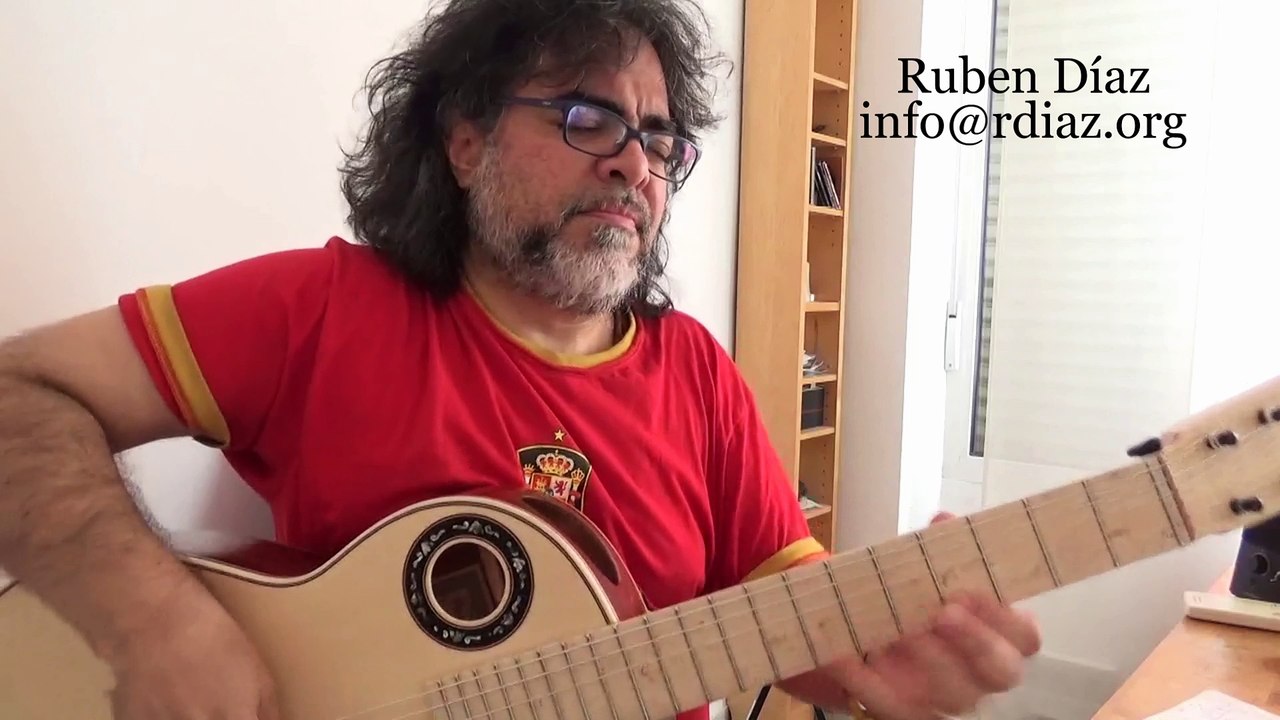 There are many reasons why Paco de Lucia quit obsolete Cypress Blanca guitars / Ruben Diaz Spain