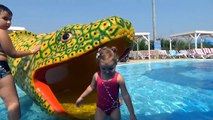 Идём в Аквапарк Одесса плаваем в бассейнах Have fun in Aquapark Odessa