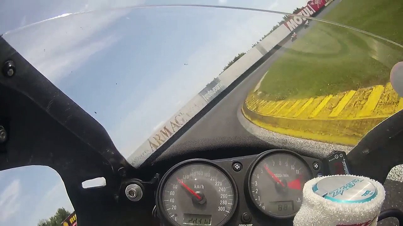 A la poursuite de Yohan 2 (Le Retour) .. le 1° Août 2017 à Nogaro -mp4