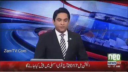 Ayesha Gulalai With Her Father First Time On Show