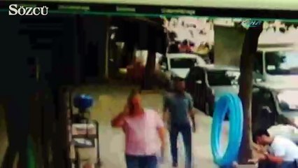 Ortalığı birbirine katan alkollü sürücüye dayak kamerada