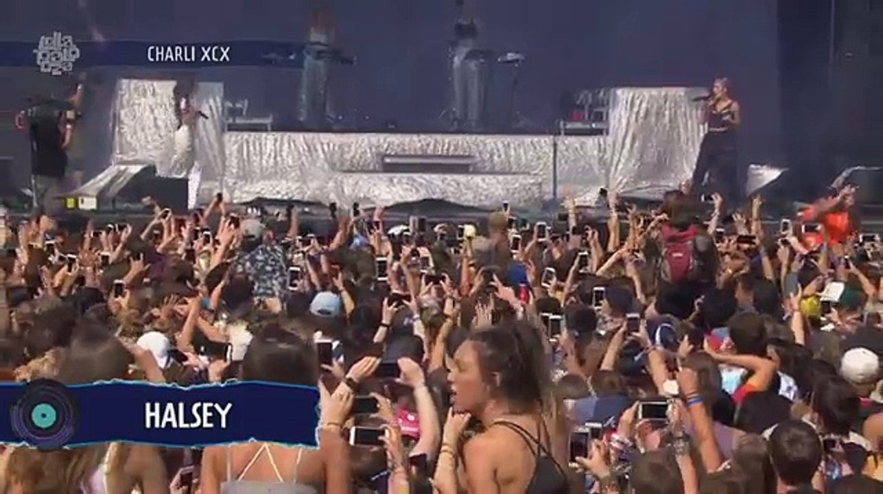 Charli XCX & Halsey - Wannabe [live @ Lollapalooza Chicago 2017]