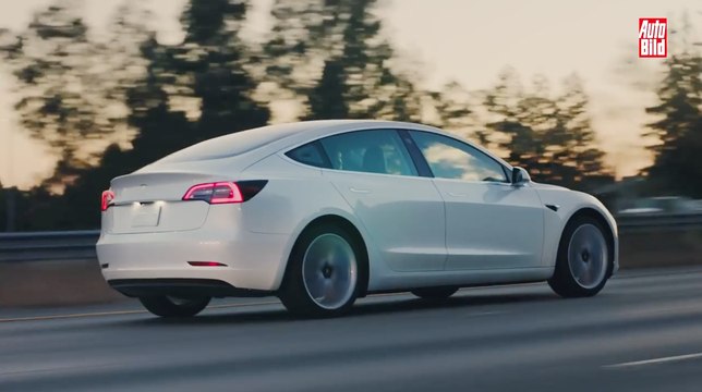 VÍDEO: Tesla Model 3: en acción y sus principales características