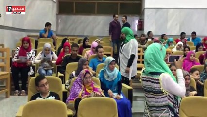 بالفيديو..محافظ سوهاج يترأس ندوة أتوبيس الشباب للتوعية بقضايا السكان 2017