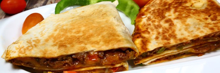 طريقة عمل كاسادياس التشيز برغر الشهية بالفيديو