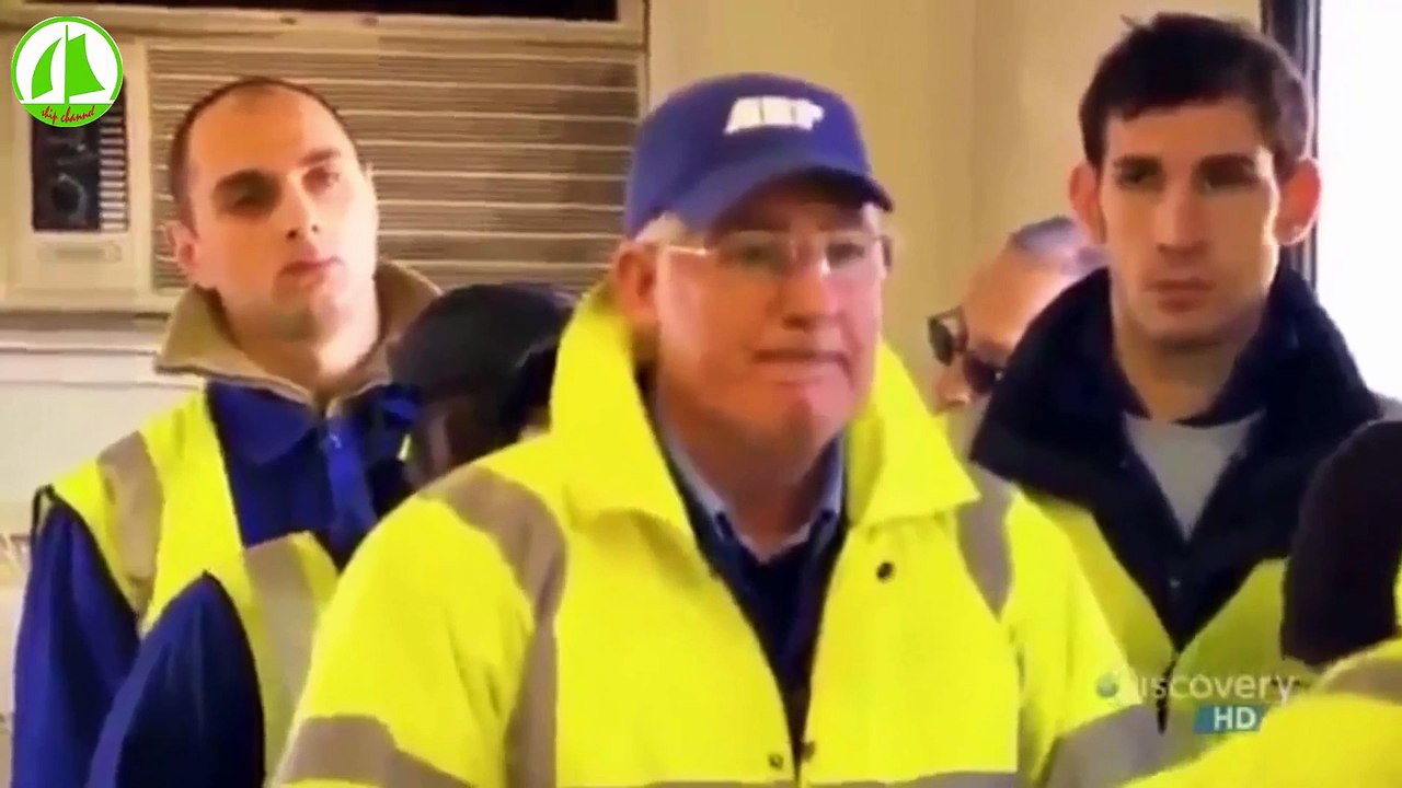 Mega ships - Inside Ro Ro ship ( Ro Ro Vessel)