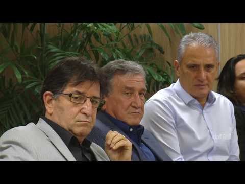 Com a presença de Tite e Parreira, CBF Academy realiza Seminário de Instrutores