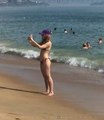 Algérie Belles filles de bikini -  portant mince lingerie