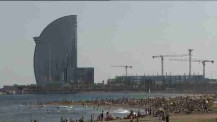 Arran propone expropiar hoteles y parques temáticos y prohibir Airbnb