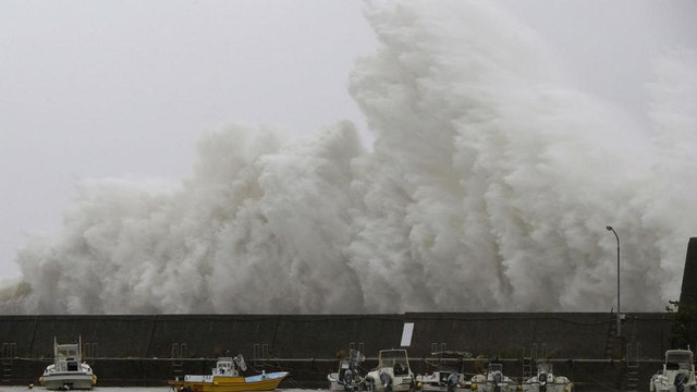 Mindestens 2 Tote: Noru stürzt Japan ins Chaos