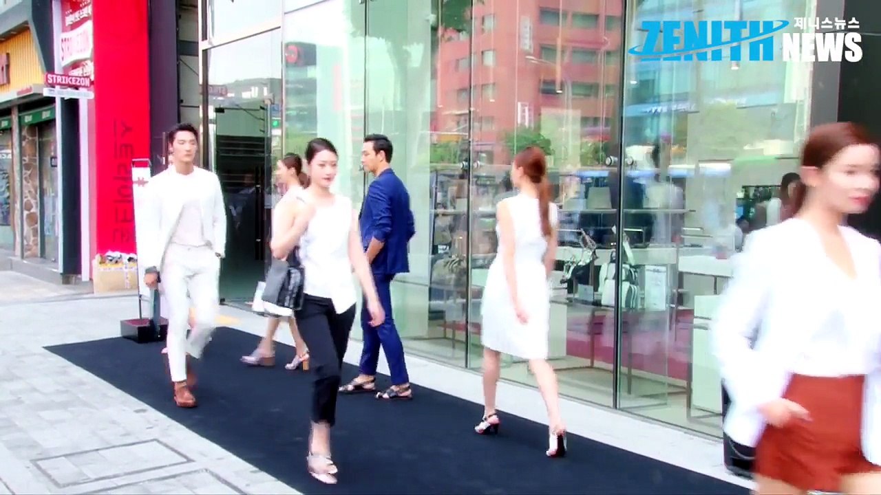 [Z영상] 2016 미스코리아 김진솔-신아라-홍나실이 한 자리에! 미스코리아의 빛나는 워킹(금강제화 kumkang Mini fashion show)