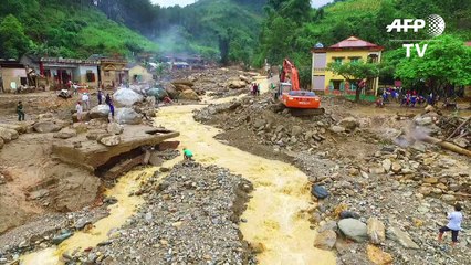 Enchentes matam 26 no Vietnã