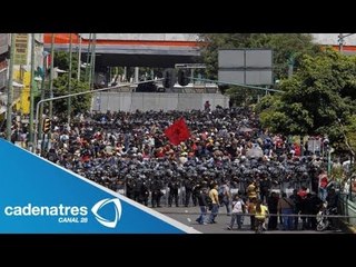 Anarquistas y maestros protestan por Informe de Peña Nieto / Primer Informe Peña Niet