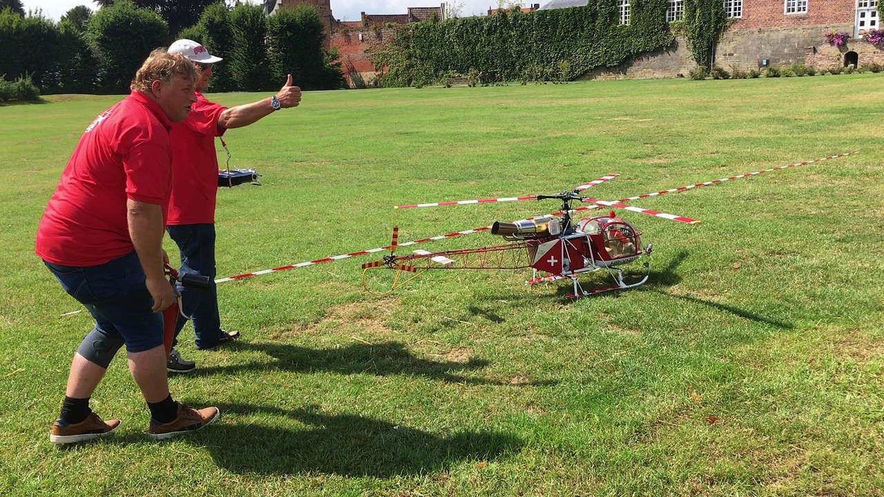 Le salon incontournable des as du modélisme au parc d'Enghien (Video 1)