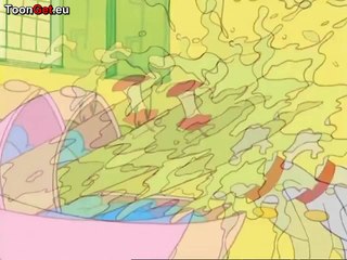 Poochini's Yard E 11b - Paranoid Dog