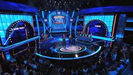 The Band Perrys Kimberly KILLS on Fast Money | Celebrity Family Feud | OUTTAKE