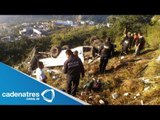 Autobús cae en un barranco de la carretera Naucalpan-Toluca
