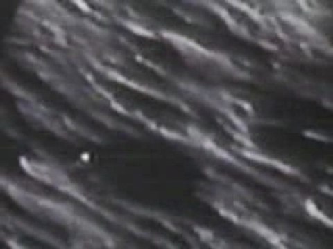 un ovni survole la lune (mission apollo 12)