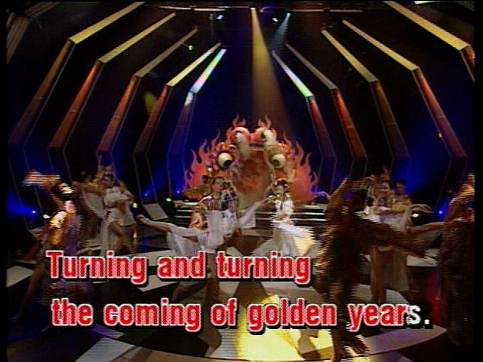AsiaDVDK021 - The Year of The Dragon - Trish Thuy Trang
