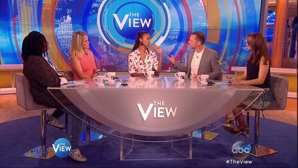 Descargar video: Zoe Saldana and Simon Pegg Talk Star Trek, Anton Yelchin, More | The View