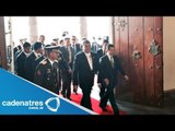 Peña Nieto es recibido en Palacio Corondelet por Rafael Correa en Ecuador