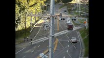 CE CHEMIN DE FER FAIT TOMBER PRESQUE TOUS CEUX QUI PASSENT DESSUS À VÉLO