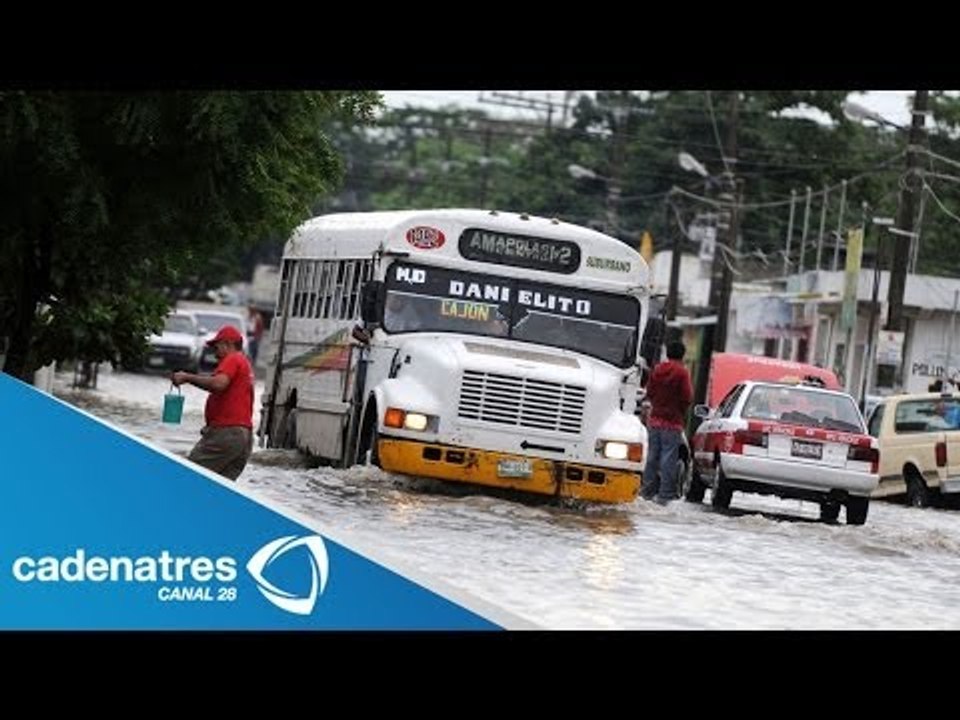 Lluvias provocan desbordamiento del rio de Agua Dulce, Veracruz