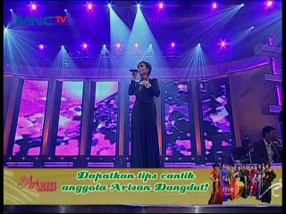 Iyeth Bustami - Laila Canggung (Arisan Dangdut Ep. 5)