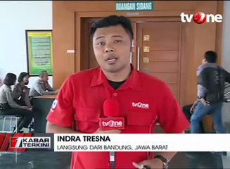 Ahok Absen di Sidang Buni Yani