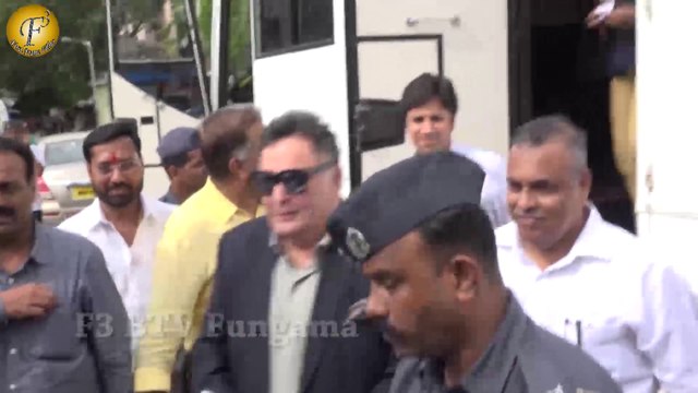 Rishi Kapoor At Inauguration Of Debanjan Roy Sculpture Beautification