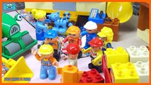 Duplo Man saves Bob The Builder in a stop motion duplo video for kids, can Bob the builder